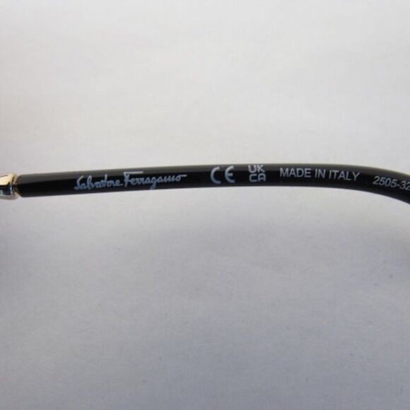 NEW Salvatore Ferragamo Sunglasses Black Smoke Gradient SF1041S 001 New in Box main image 13